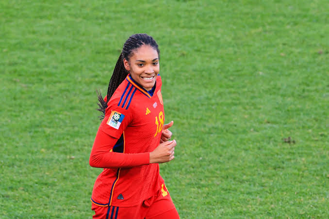 Salma Paralluelo (88 ST) — The Fastest Card in the Squad